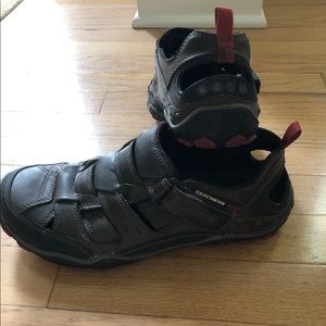 Men’s sketchers sandals